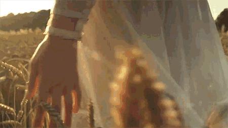 梦露睡衣香奈儿,玛丽莲梦露喜欢香奈儿5号