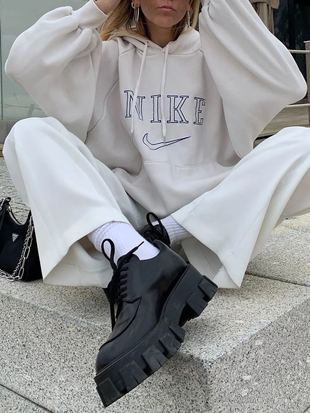 别追BM风了，今年做个NIKE女孩吧