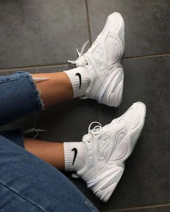 别追BM风了，今年做个NIKE女孩吧