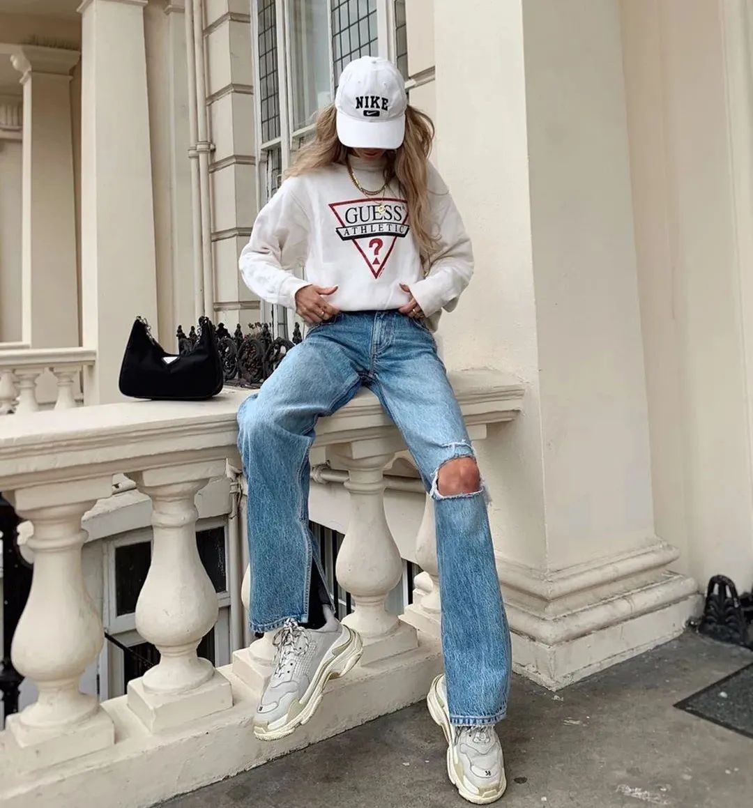 别追BM风了，今年做个NIKE女孩吧