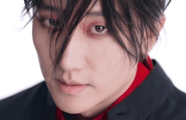 徐睿知倒钩眼线妆,金秀贤徐睿知魔女作品