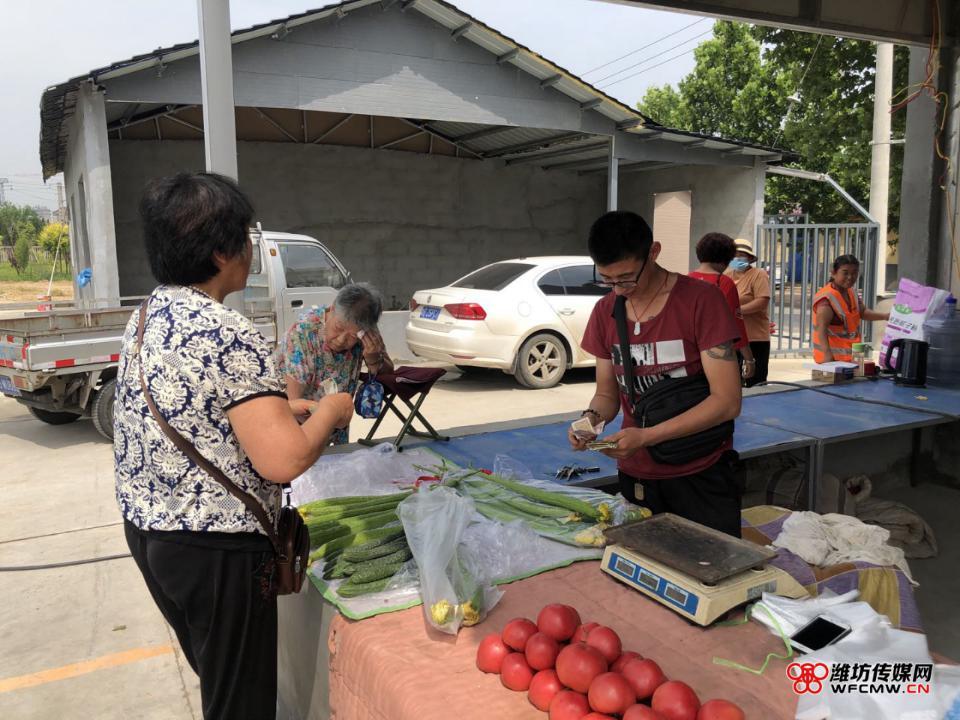 潍坊增设便民摊点群,山东省潍坊奎文区便民摊点