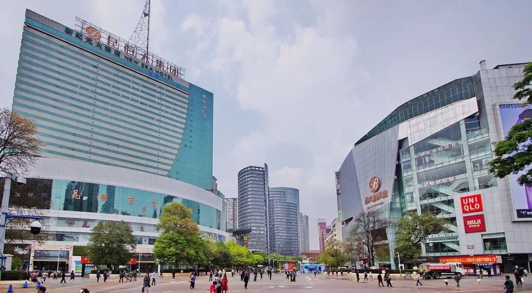 昆明具有历史文化的街区,昆明街头的文化