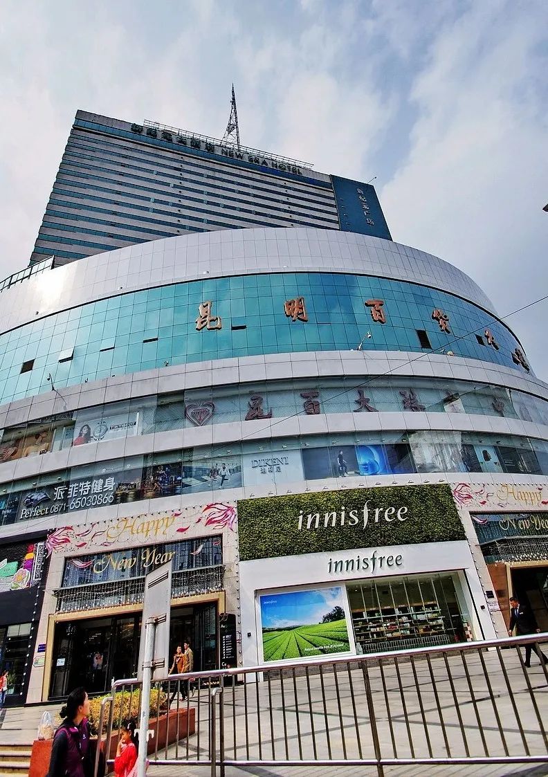 昆明具有历史文化的街区,昆明街头的文化