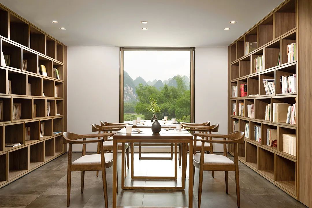 比买一送一还划算，全年不涨价！享山水画里329㎡双卧别墅，玩皮划艇漂流