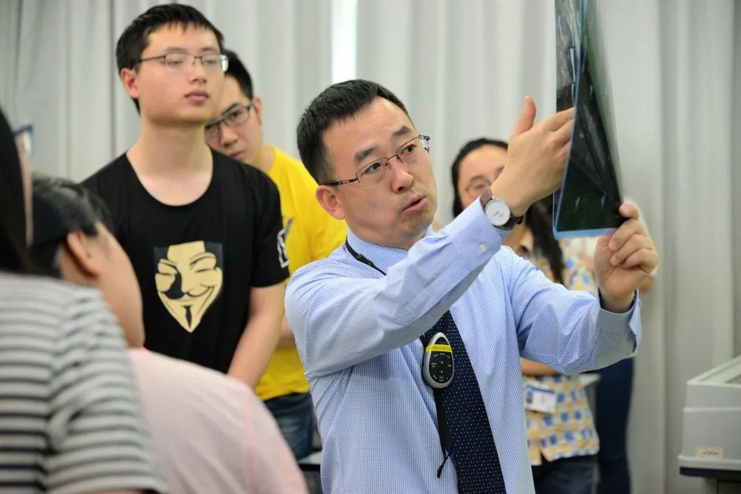 欢迎大家报考母校,考上川大华西医学院