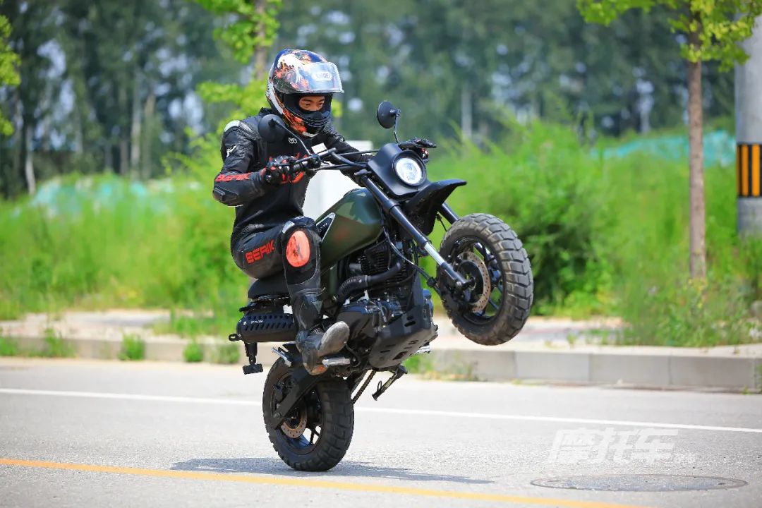 布雷斯通mini150,mini版越野摩托车