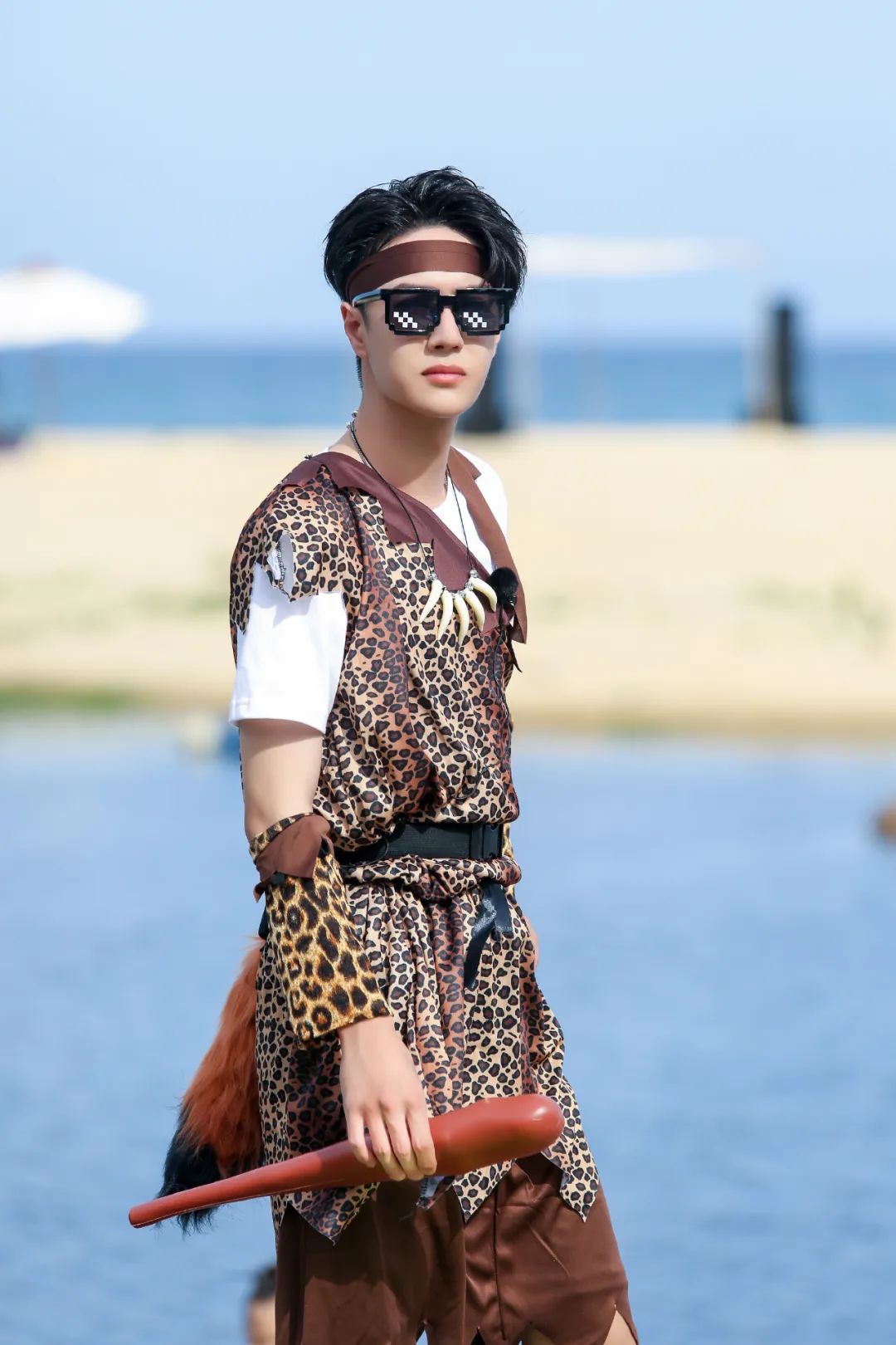 鐖辫眴灞婄殑cosplay,鐖辫眴瓒呰繕鍘焎os