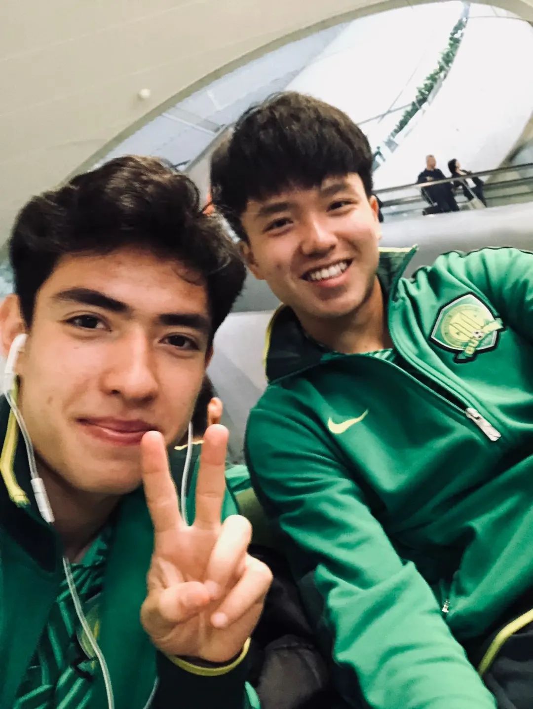 程谨豪简介,程谨豪