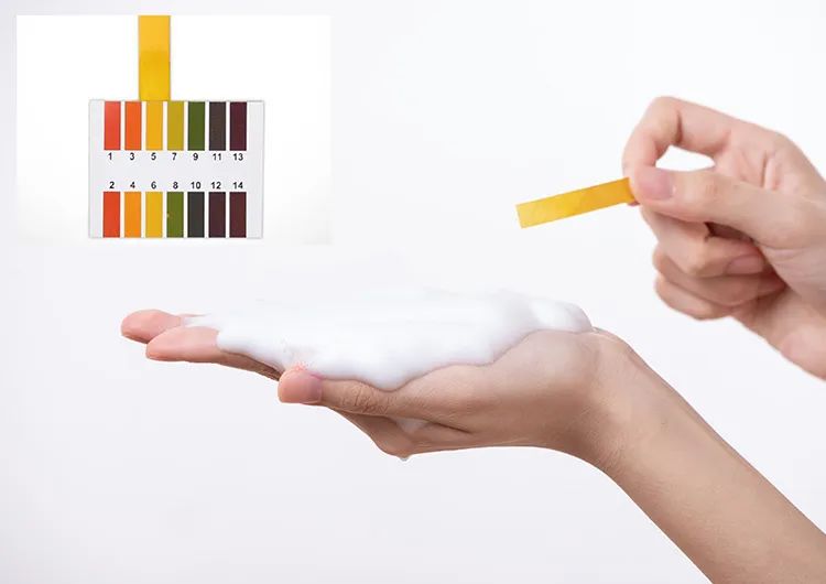 三伏天艾草熏后背多久熏一次,三伏天用艾草泡澡几天泡一次