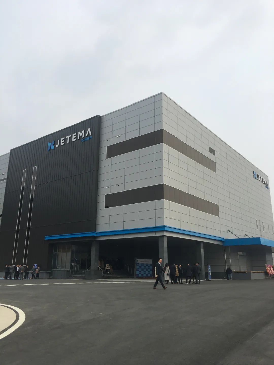 双下巴用提拉面膜有用吗,双下巴提拉紧致面膜怎么用