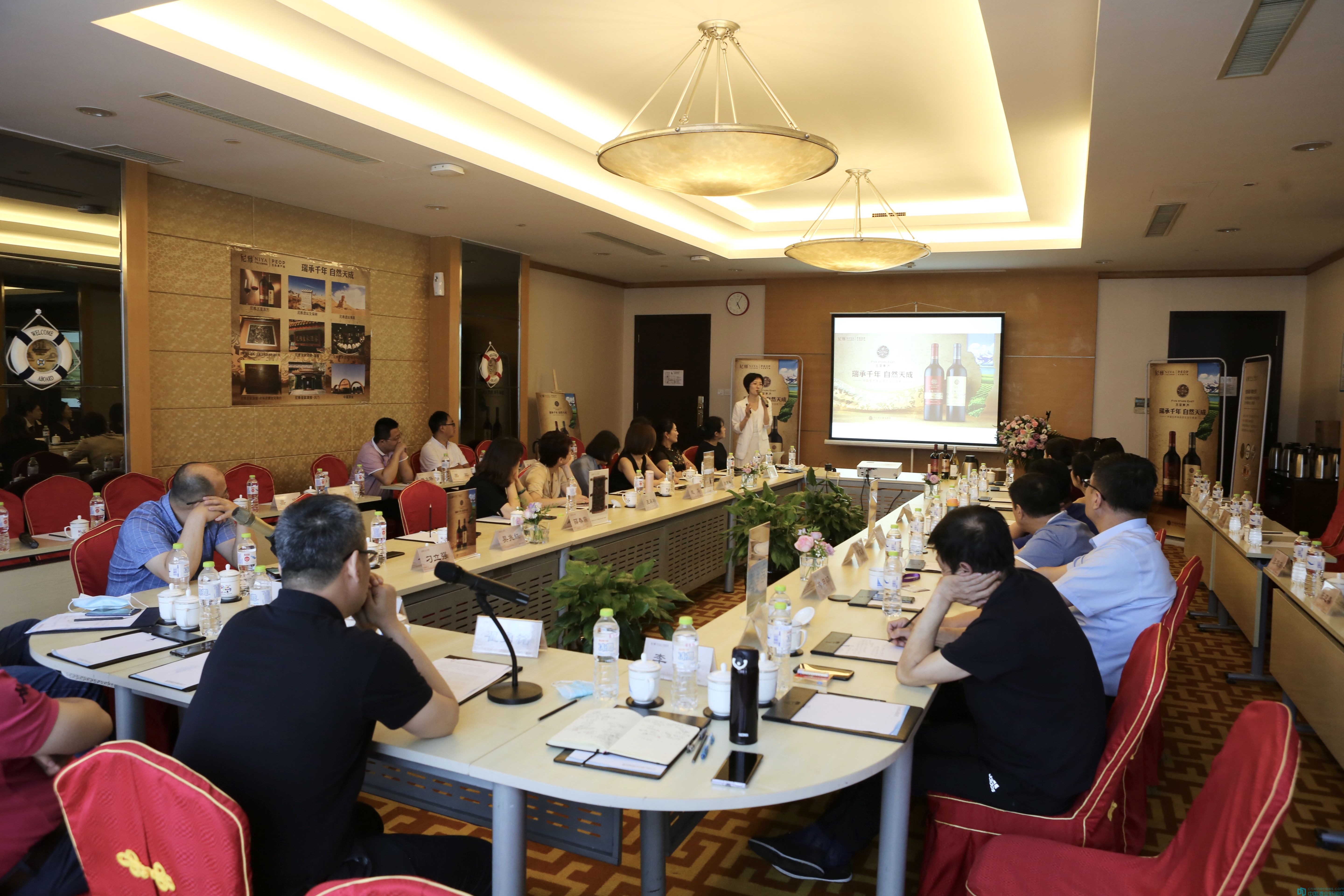 尼雅五星东方实力圈粉，“五好硬核优势”引关注