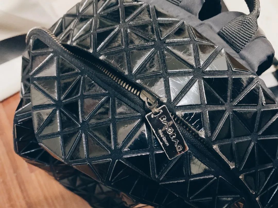 都说男人就是要大包，布耀廉到底谁大包