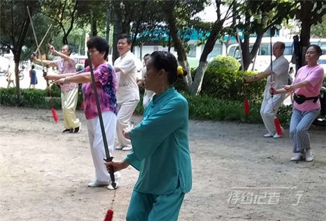 特约记者完整版,特约记者行郢城民俗文化活跃