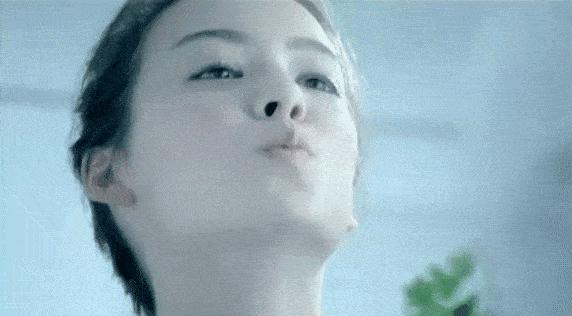 便宜哭了!日本人都在用的变态牙刷,竟然比洗牙还白,牙垢、牙龈出血全解决,嘴巴里脏东西洗出来后,太清爽了