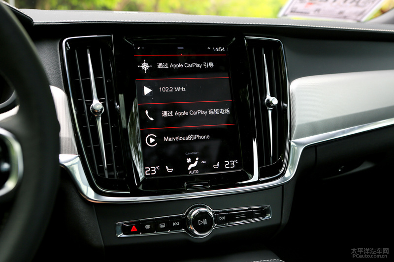 2020款全新沃尔沃s90试驾视频,顺应时代的改变