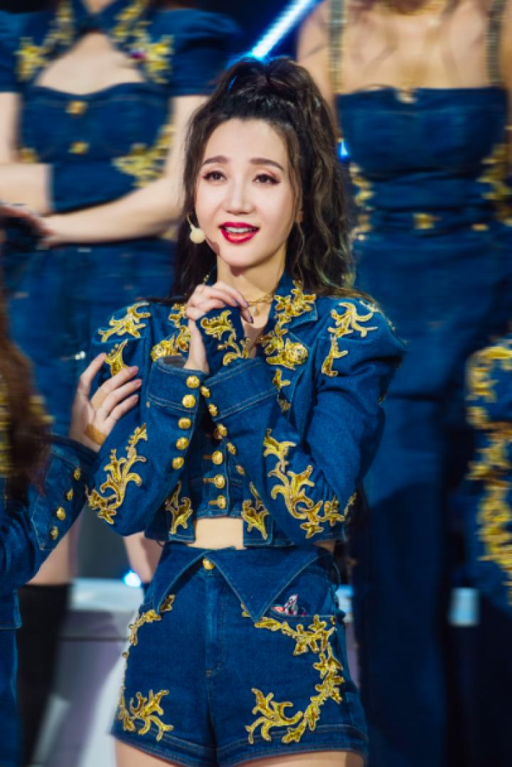 坦言曾因年龄而焦虑阿朵：我们是会变老，但不会变丑