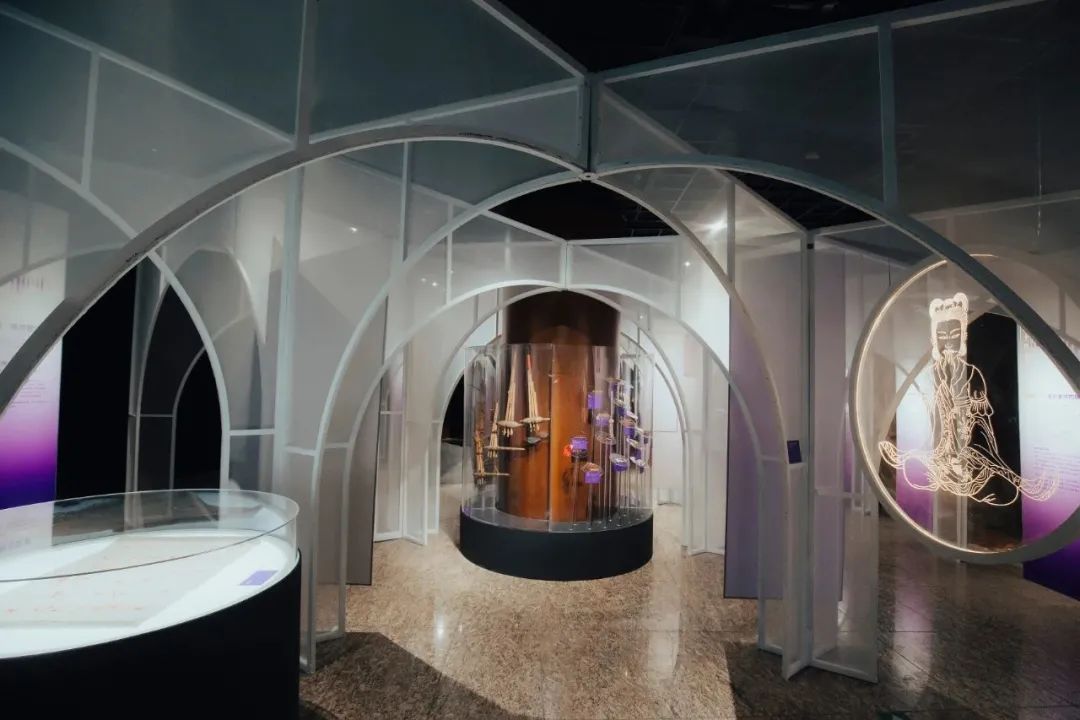 夜话｜悠悠情歌，唱给你听