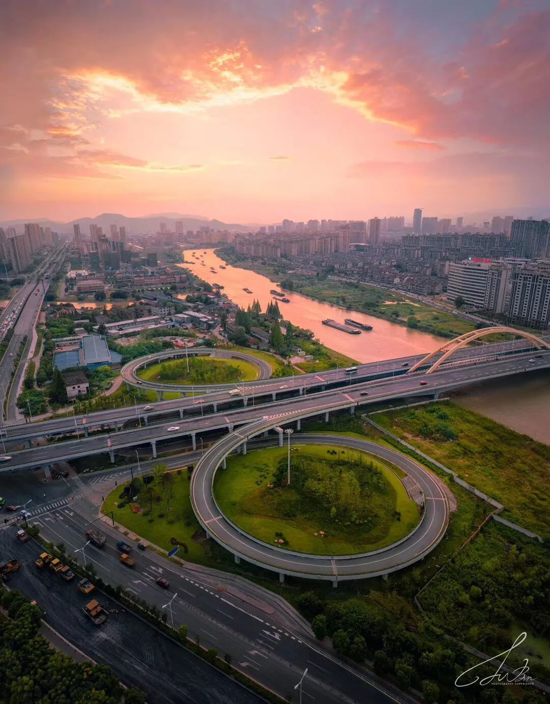 浙江有个湖州市吗,浙江是不是有一个地方叫湖州市