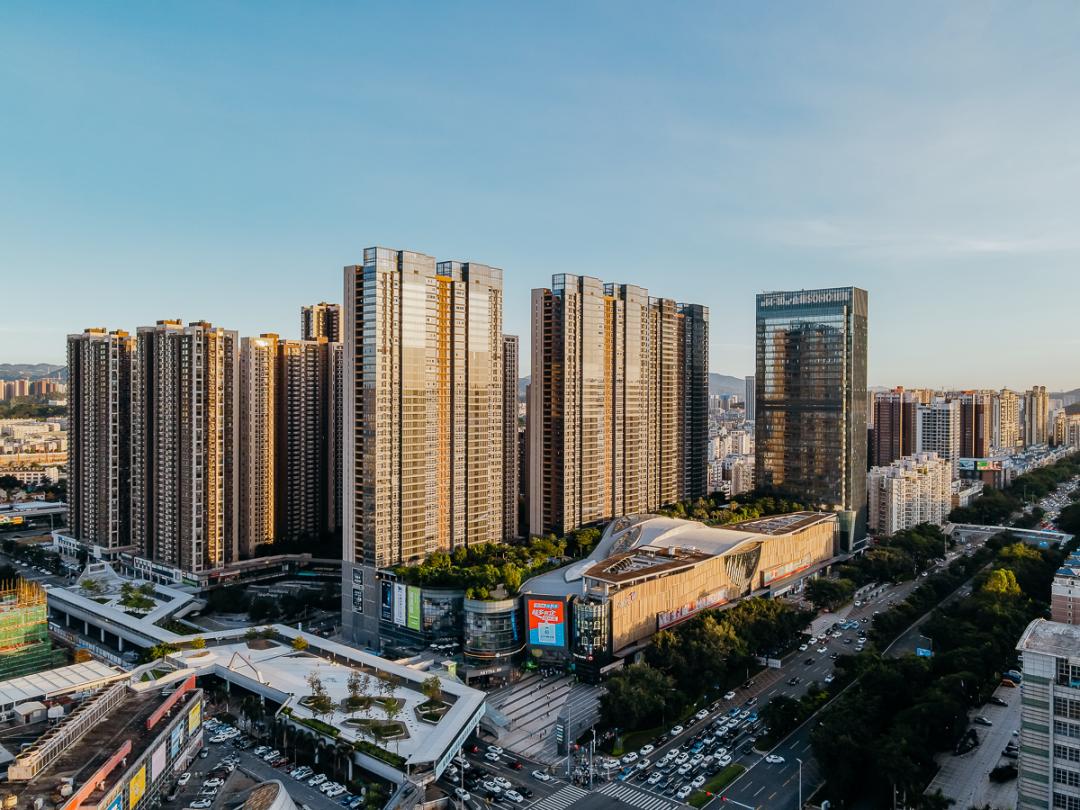 龙岗中心城是远郊吗,live龙岗中心城