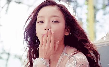 感觉嘴里有股肠胃的臭味,肠胃有一股腐臭味怎么回事