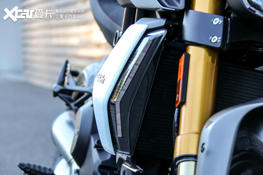 杜卡迪diavel1260s长途测评,杜卡迪1260s大魔鬼试驾