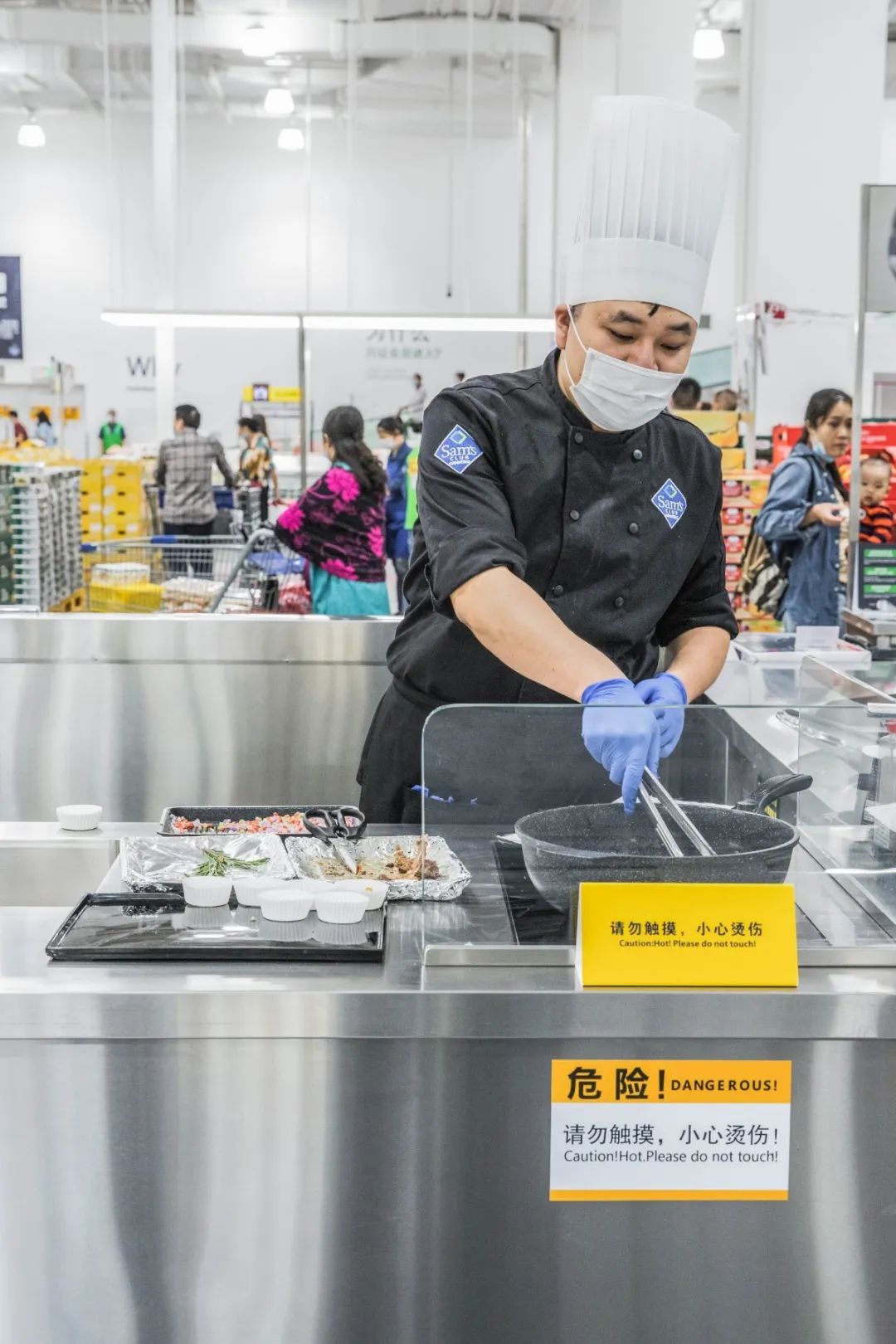 2小时高铁+1小时地铁，就为了去成都逛超市？