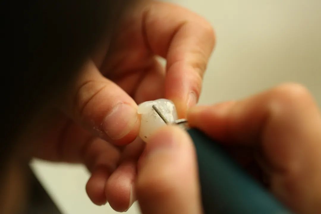 新疆和田为什么买不到真东西,在新疆能买到正宗和田玉吗