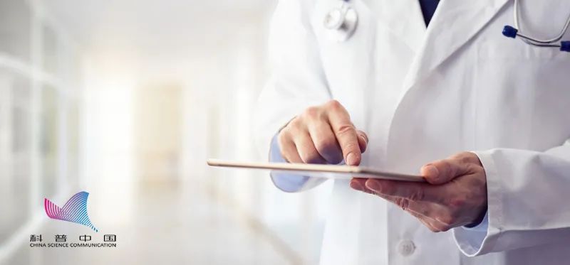 脚部有这六种症状要当心,30岁女性腰腿疼要警惕三种疾病