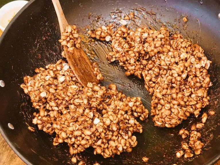 正是增城乌榄飘香时！一起去打榄、吃榄、看榄雕......