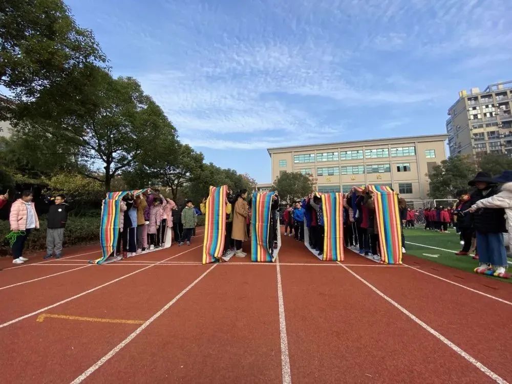 每天一节体育课落实情况,每天一节体育课是真的吗