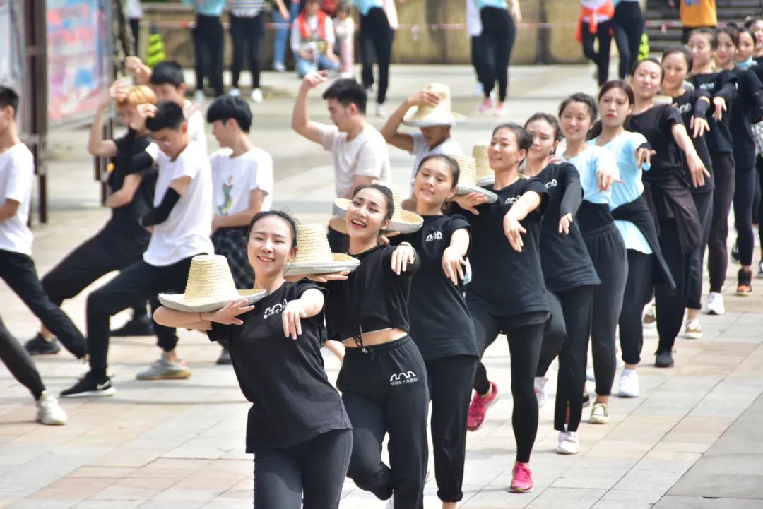 柳州大型水上表演,2020年广西旅游发展大会实景山水