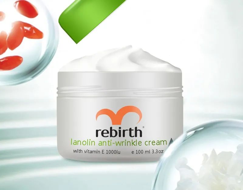 今天下午，虹桥品汇18种2000余件商品在线“直播”销售，等你来秒杀