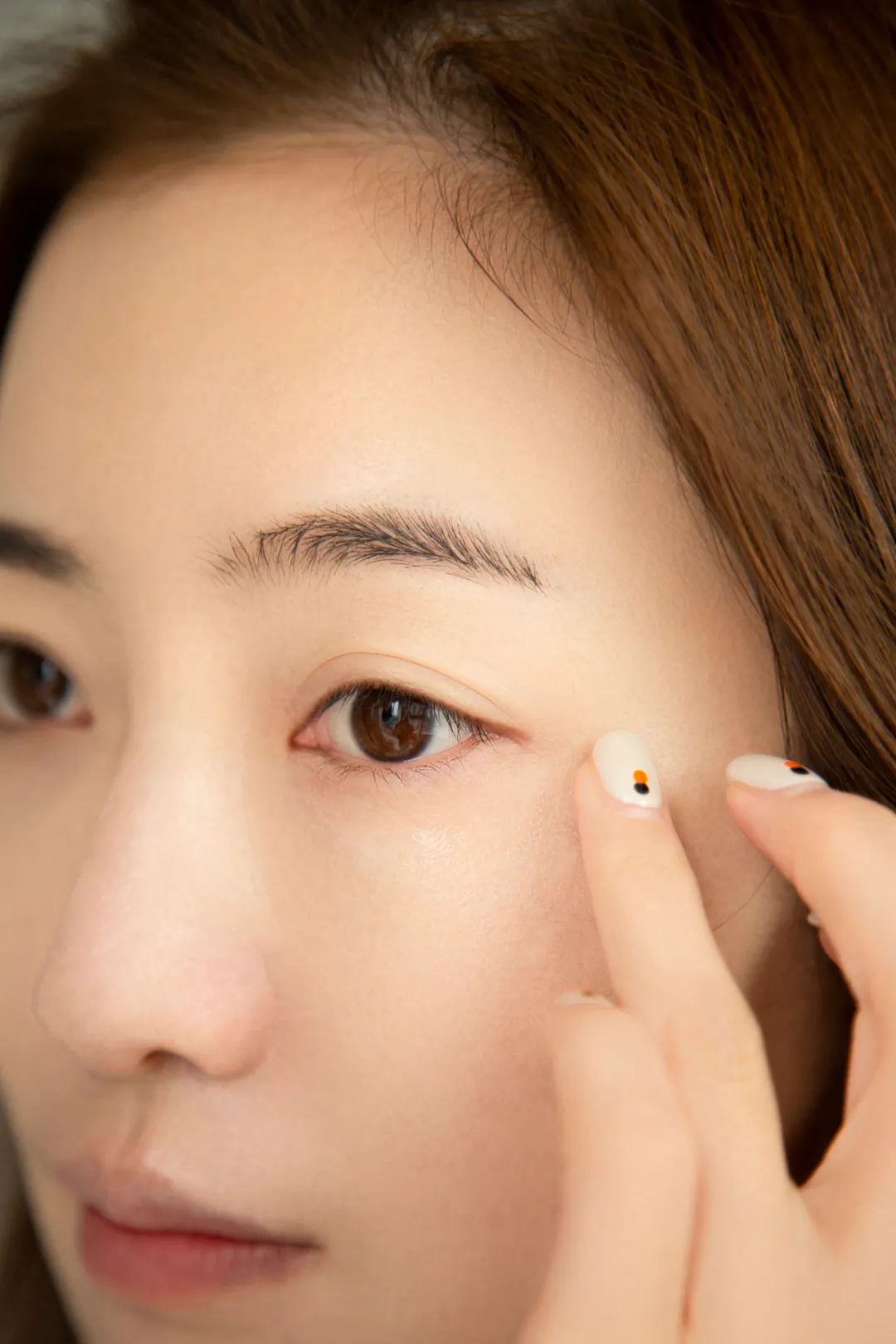 怎样拍出像没化妆一样的好看照片,普通人怎么拍摄出模特效果