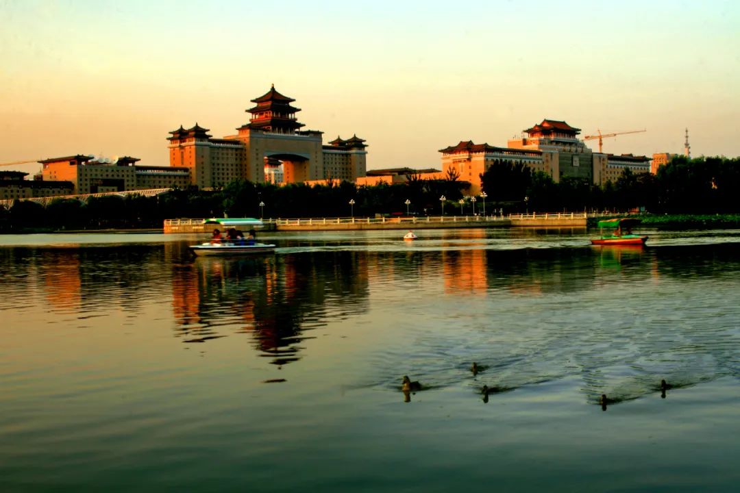 绘声绘色｜流动的变迁，历史的见证——北京火车站