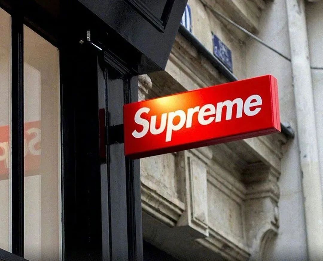 supreme被vf收购,supreme在潮牌里什么地位
