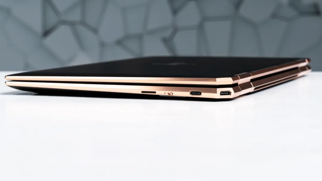 聊一聊轻奢的笔记本电脑,聊一款价格亲民内存很大的笔记本