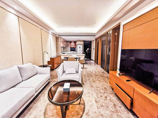 三亚海棠湾吃住攻略,三亚亚龙湾天下第一湾攻略