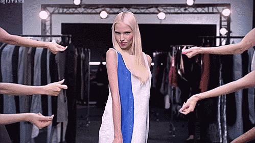 嗨爆全城！看神秘女星！乘免费直升机！这家商场周年庆福利大派送啦