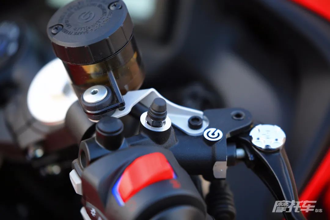 qjmotor新赛600超跑版评测,qjmotor赛600标准版和超跑版区别