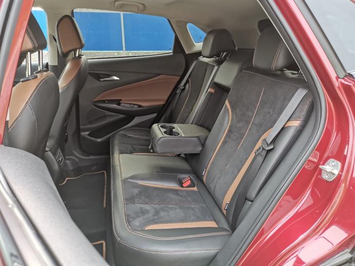 别克昂科拉试驾第一视角,别克昂科拉2017最全试驾视频