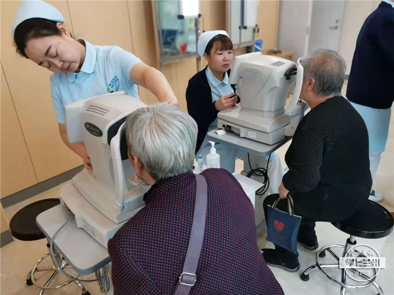 靓社区丨西园街道华林山社区打造“连心365，服务你和我”*党**建特色品牌：全年无休为民解忧