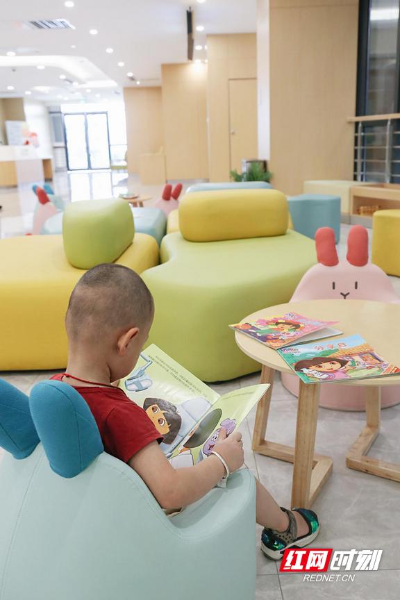 复盘爆红的草莓医院,究竟是“实力派”还是“偶像派”?