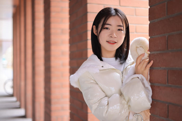 小痰盂rf50mmf1.8会降价吗,小痰盂rf50mmf1.8用多大uv镜