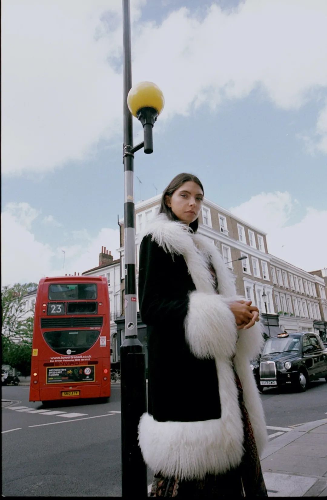 轻奢皮草大衣,高端轻奢皮草大衣