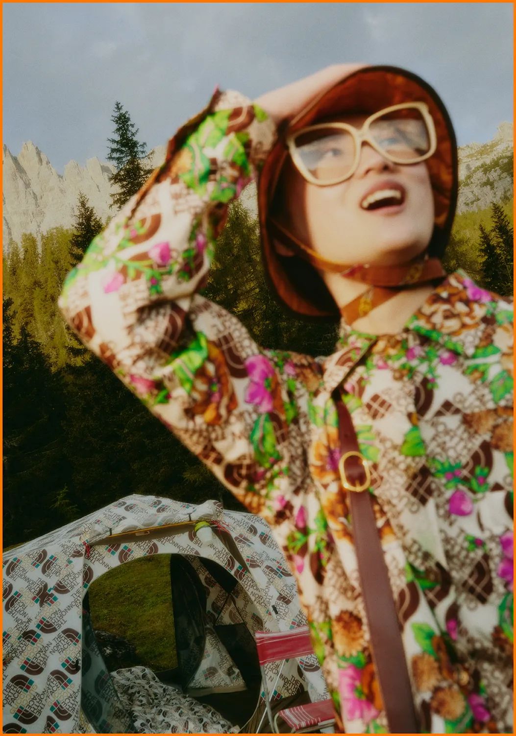 为什么现在满大街都是北面羽绒服,为啥满大街都是北面