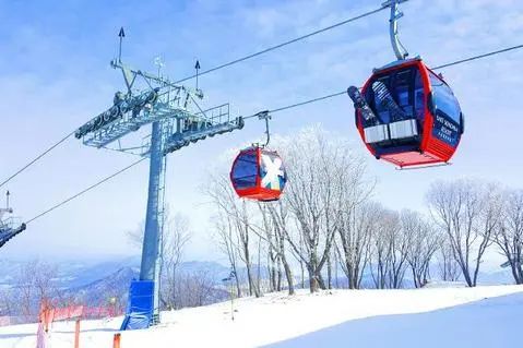 万科松花湖度假区雾凇冰雪节,吉林万科松花湖滑雪场旅游