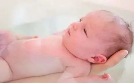 很会吸水的浴巾,冬天浴巾吸水性超强不掉毛