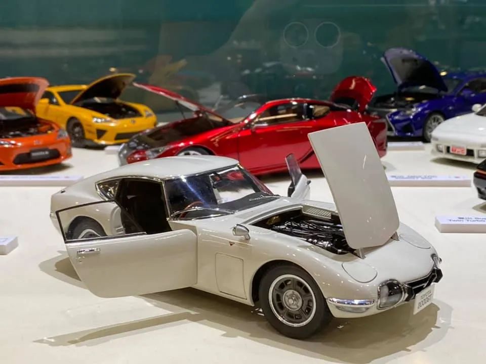 顶级1:18限量版车模,全球第一汽车收藏家
