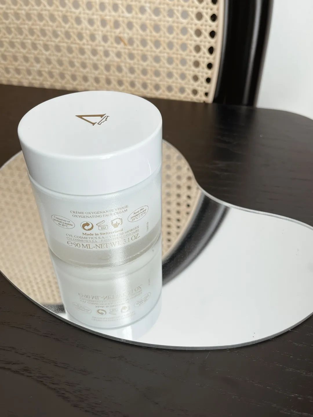 护肤爱用品推荐分享,护肤分享今日份美妆穿搭